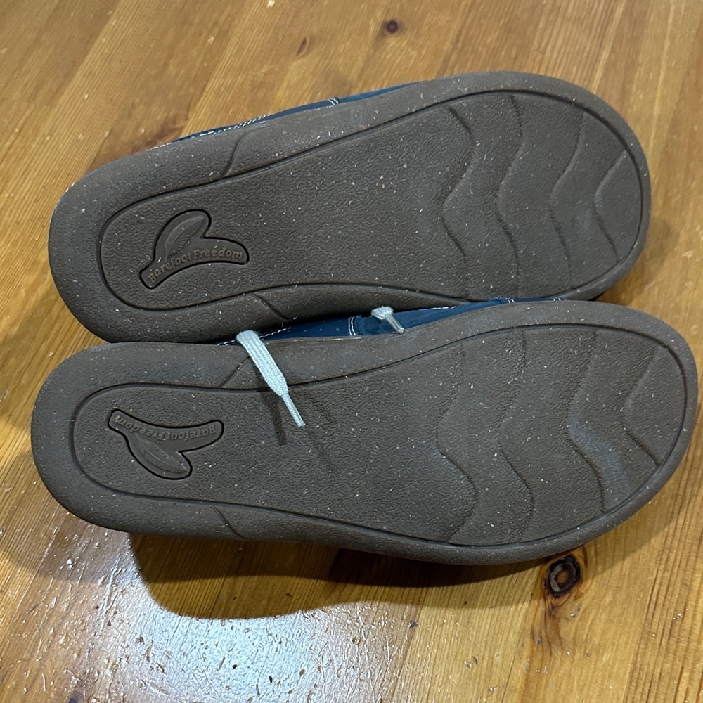 Barefoot Freedom Dark Blue Leather Shoes 9WW - Picture 5 of 9